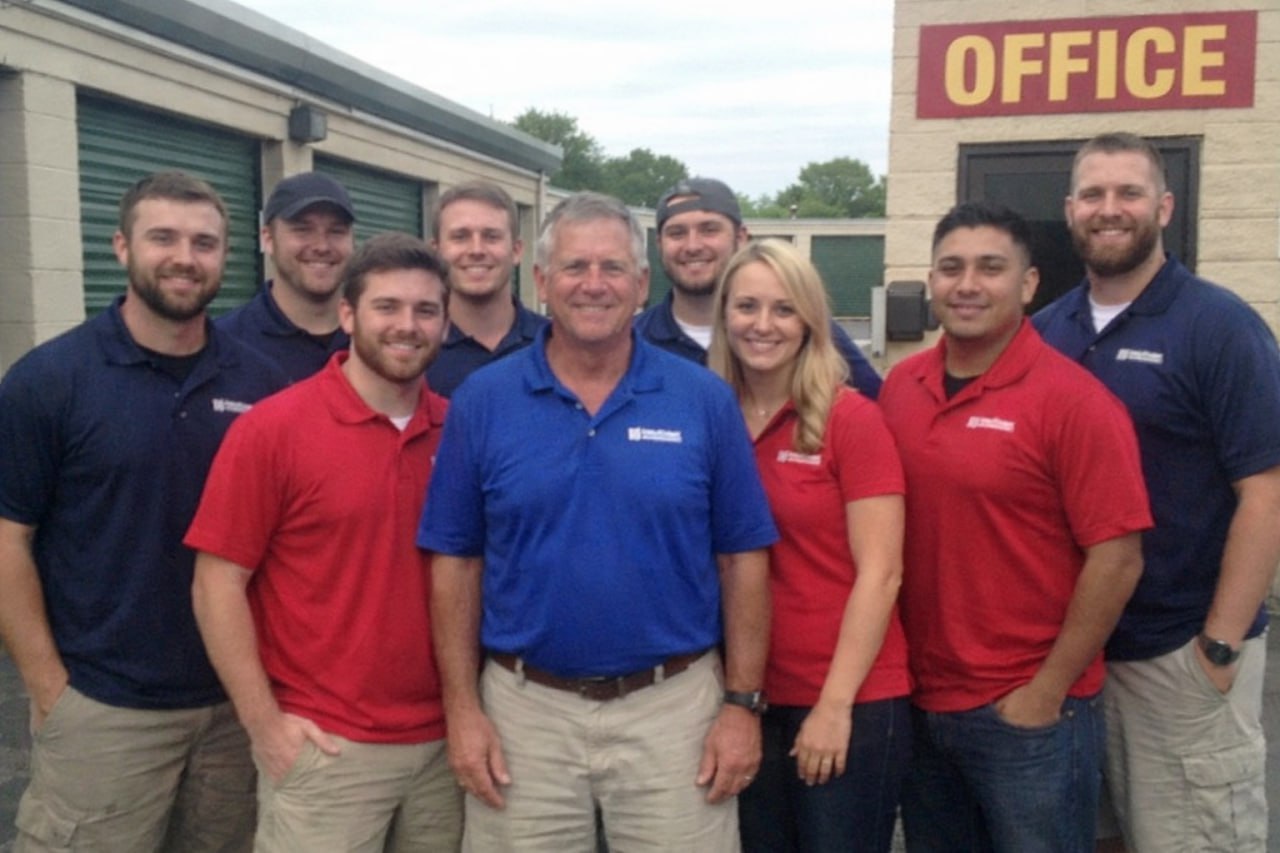 Water damage restoration professionals in Lakewood, CO